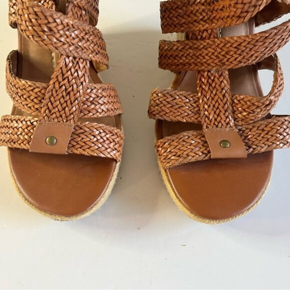 Amazon.com | Dolce Vita Womens Nilton Leather Buckle Strap  DV by Dolce Vita Women’s Braided Wedge Espadrille Sandals | Size 9.5